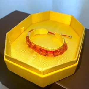 Swarovski Letra Infinity Bracelet